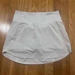 Athleta White Tennis Skirt size XS